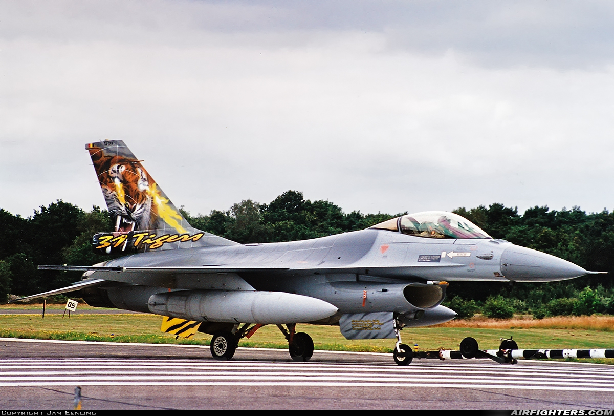 Belgium - Air Force General Dynamics F-16AM Fighting Falcon FA-122 at Kleine Brogel (EBBL), Belgium