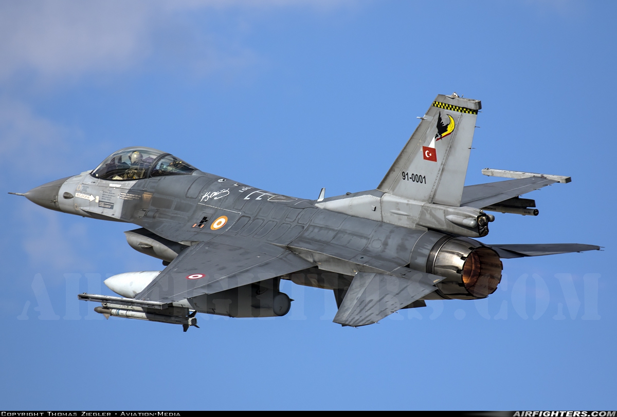 Türkiye - Air Force General Dynamics F-16C Fighting Falcon 91-0001 at Konya (KYA / LTAN), Türkiye