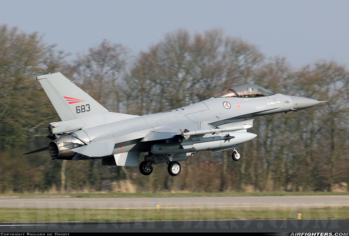 Norway - Air Force General Dynamics F-16AM Fighting Falcon 683 at Leeuwarden (LWR / EHLW), Netherlands