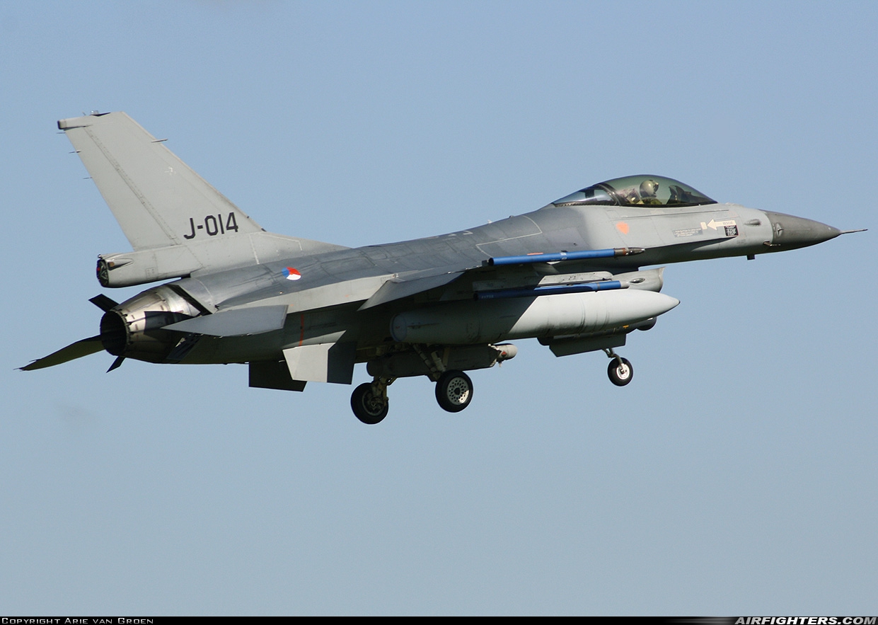 Netherlands - Air Force General Dynamics F-16AM Fighting Falcon J-014 at Leeuwarden (LWR / EHLW), Netherlands