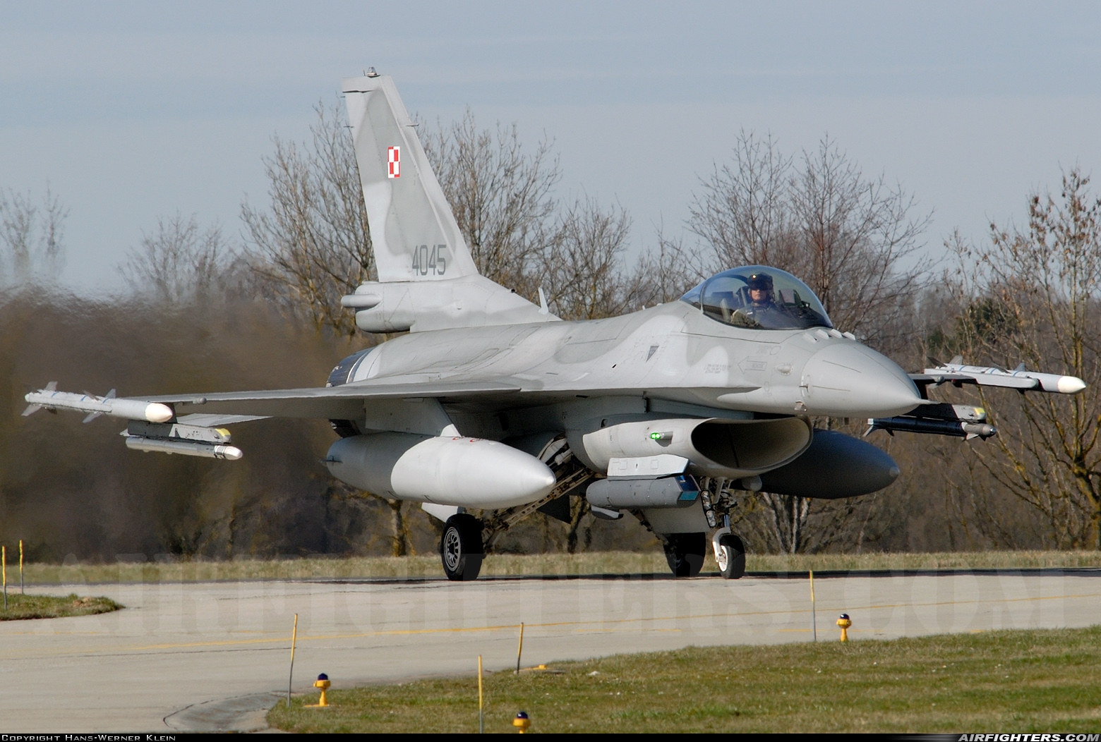 Poland - Air Force General Dynamics F-16C Fighting Falcon 4045 at Florennes (EBFS), Belgium