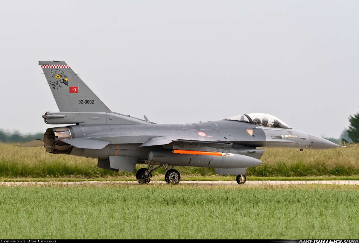 Türkiye - Air Force General Dynamics F-16C Fighting Falcon 92-0002 at Florennes (EBFS), Belgium