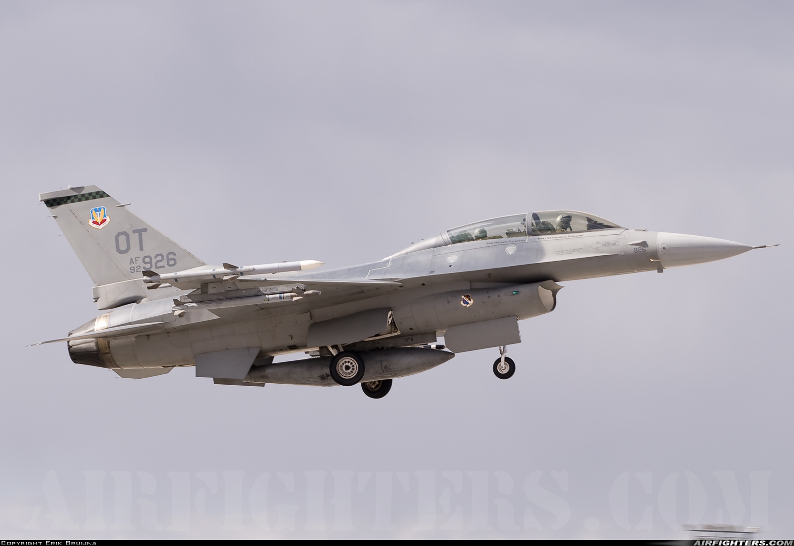USA - Air Force General Dynamics F-16D Fighting Falcon 92-3926 at Las Vegas - Nellis AFB (LSV / KLSV), USA