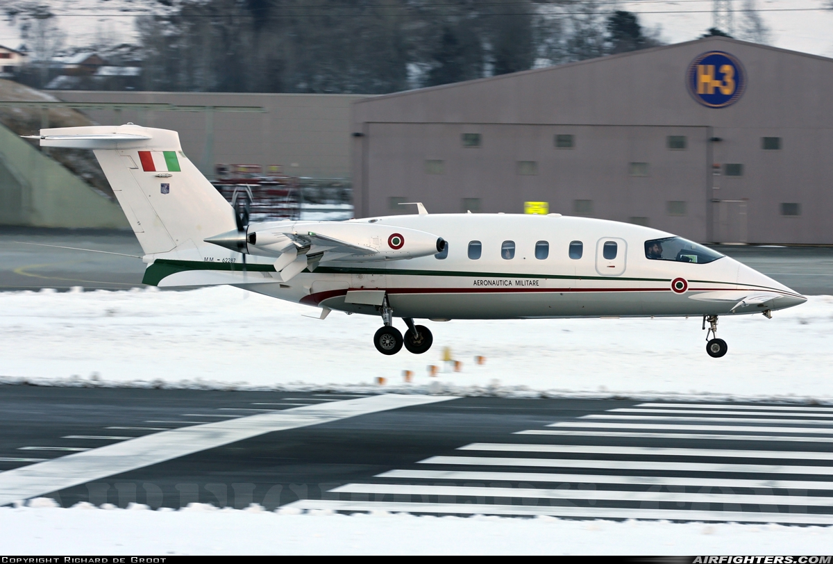 Italy - Air Force Piaggio P-180AM Avanti MM62287 at Sion (- Sitten) (SIR / LSGS / LSMS), Switzerland