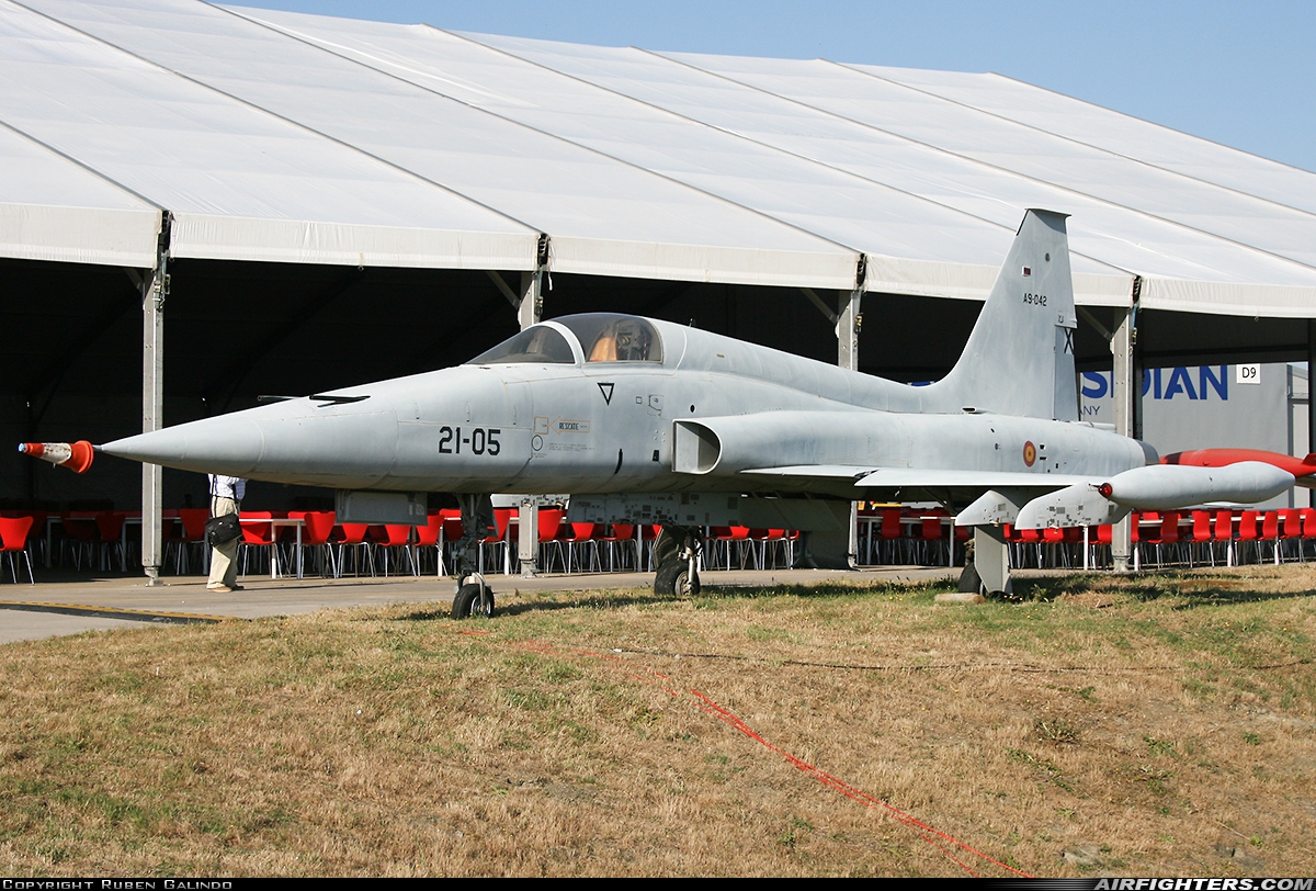 Spain - Air Force Northrop SF-5M Freedom Fighter A.9-042 at Madrid - Getafe (LEGT), Spain