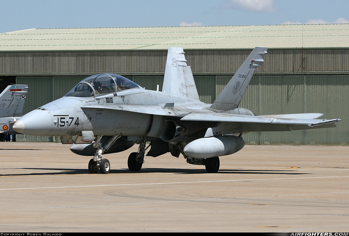Spain - Air Force McDonnell Douglas CE-15 Hornet (EF-18B) CE.15-5 at Zaragoza (ZAZ / LEZG), Spain