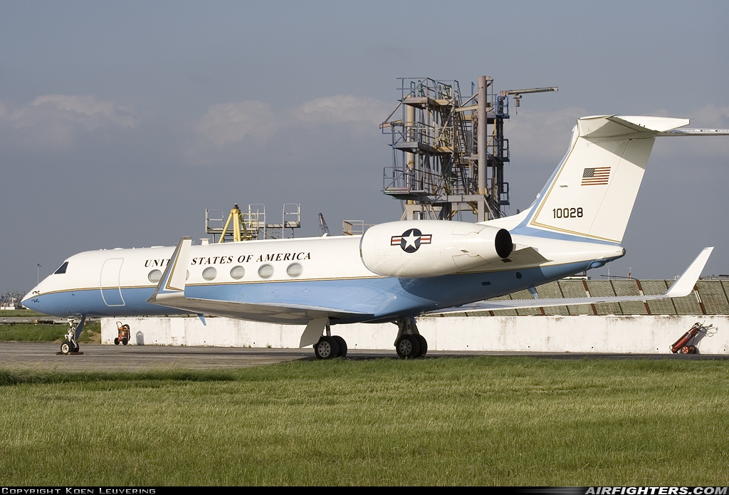 USA - Air Force Gulfstream Aerospace C-37A (G550) 01-0028 at Brussels - National (Zaventem) / Melsbroek (BRU / EBBR / EBMB), Belgium