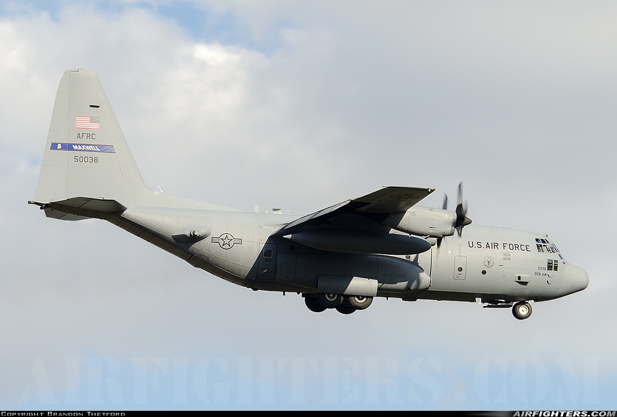 USA - Air Force Lockheed C-130H Hercules (L-382) 85-0038 at Fort Worth - NAS JRB / Carswell Field (AFB) (NFW / KFWH), USA