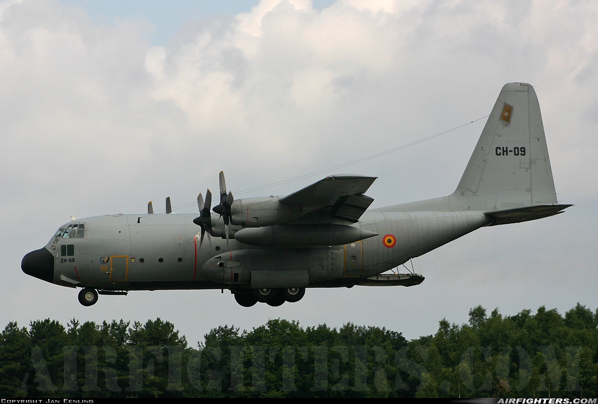 Belgium - Air Force Lockheed C-130H Hercules (L-382) CH-09 at Kleine Brogel (EBBL), Belgium