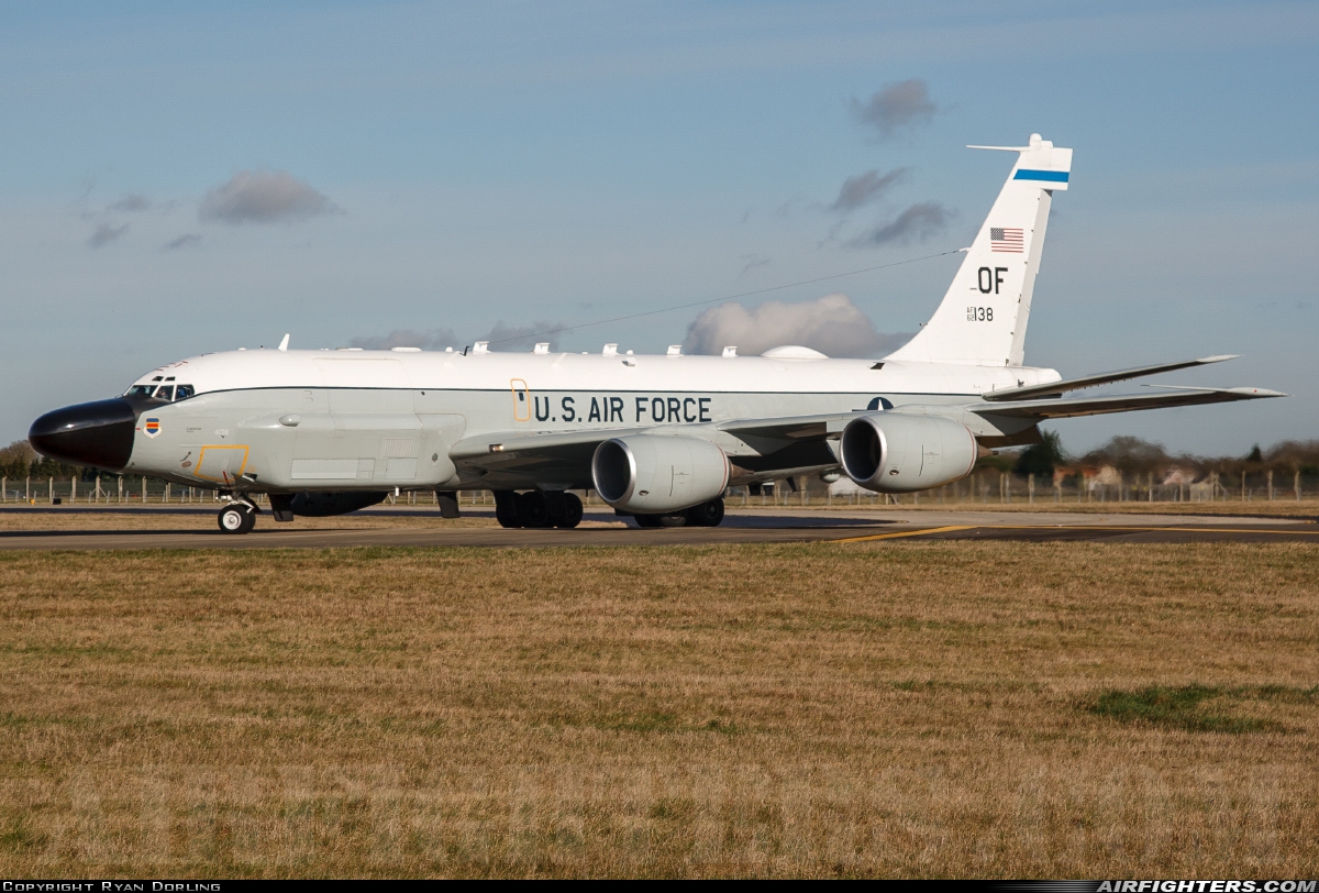 USA - Air Force Boeing RC-135W Rivet Joint (717-158) 62-4138 at Mildenhall (MHZ / GXH / EGUN), UK
