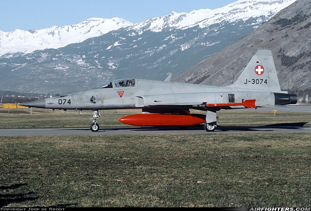 Switzerland - Air Force Northrop F-5E Tiger II J-3074 at Turtman (LSMJ), Switzerland