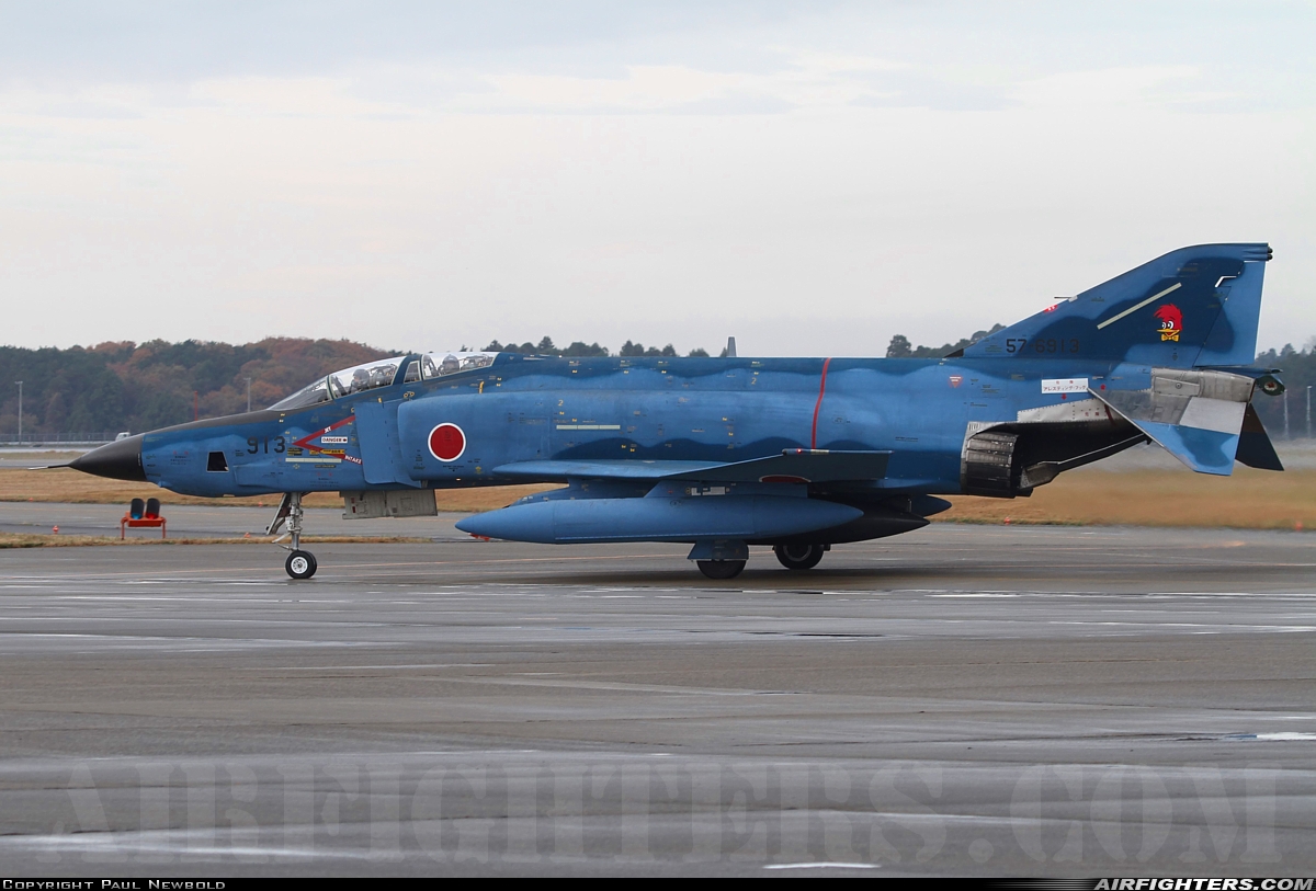 Japan - Air Force McDonnell Douglas RF-4E Phantom II 57-6913 at Hyakuri (RJAH), Japan