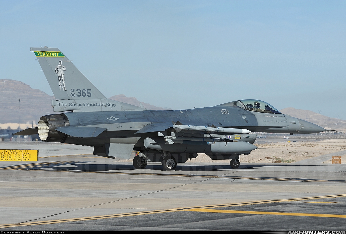 USA - Air Force General Dynamics F-16C Fighting Falcon 86-0365 at Las Vegas - Nellis AFB (LSV / KLSV), USA