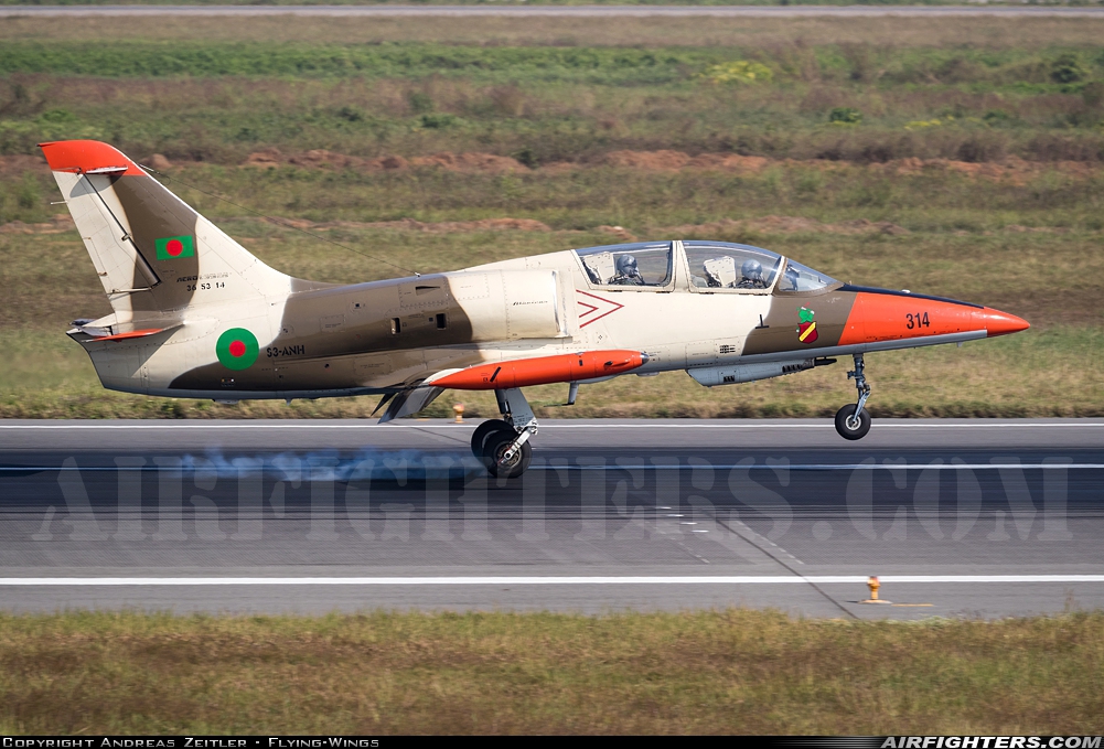 Bangladesh - Air Force Aero L-39ZA Albatros S3-ANH at Dhaka - Hazrat Shahjalal (DAC/VGHS), Bangladesh