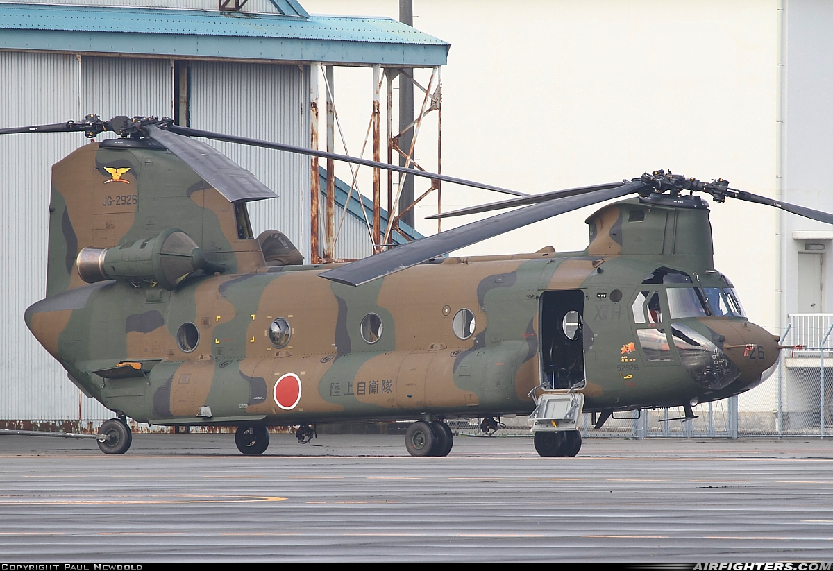 Japan - Army Boeing Vertol / Kawasaki CH-47J Chinook 52926 at Akeno (RJOE), Japan