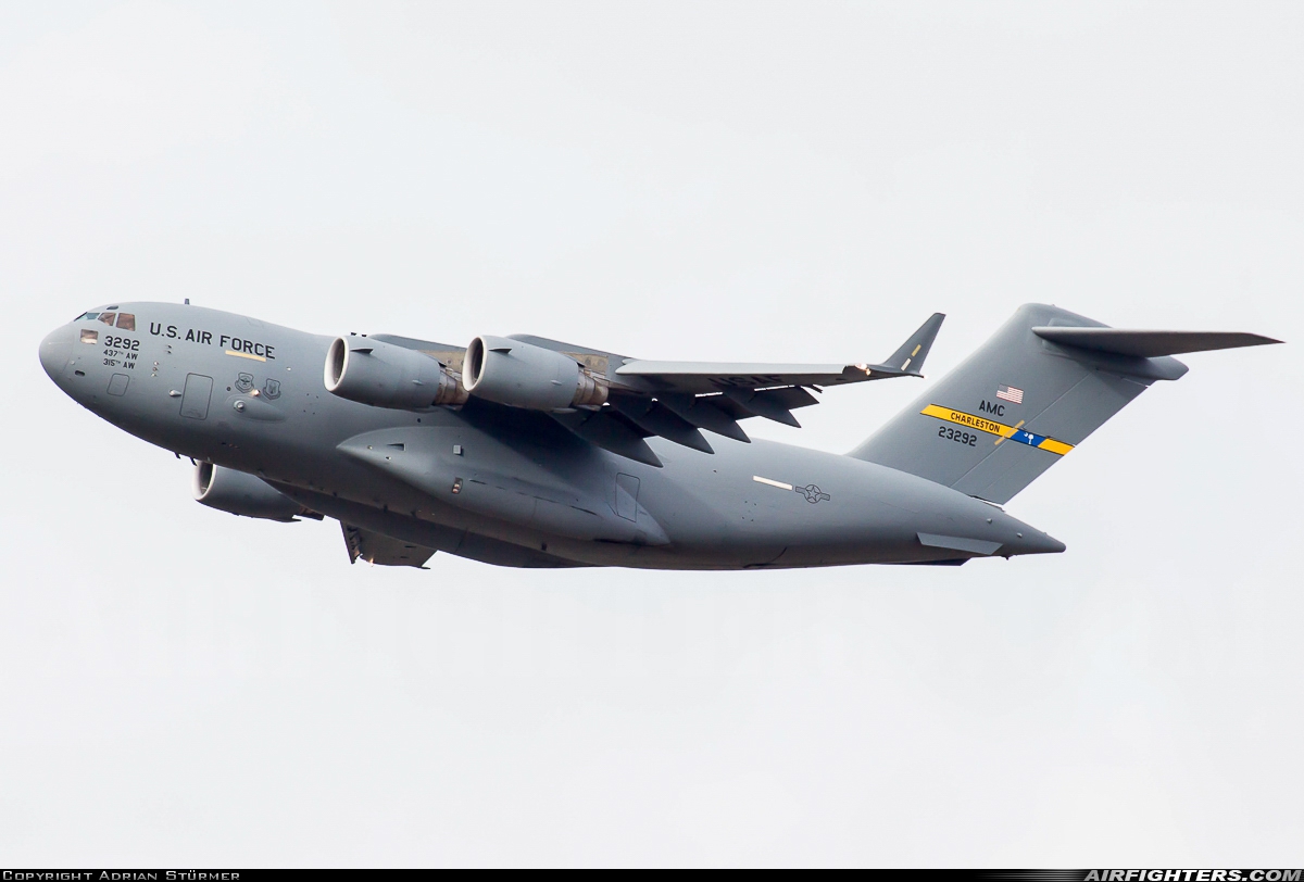 USA - Air Force Boeing C-17A Globemaster III 92-3292 at , 