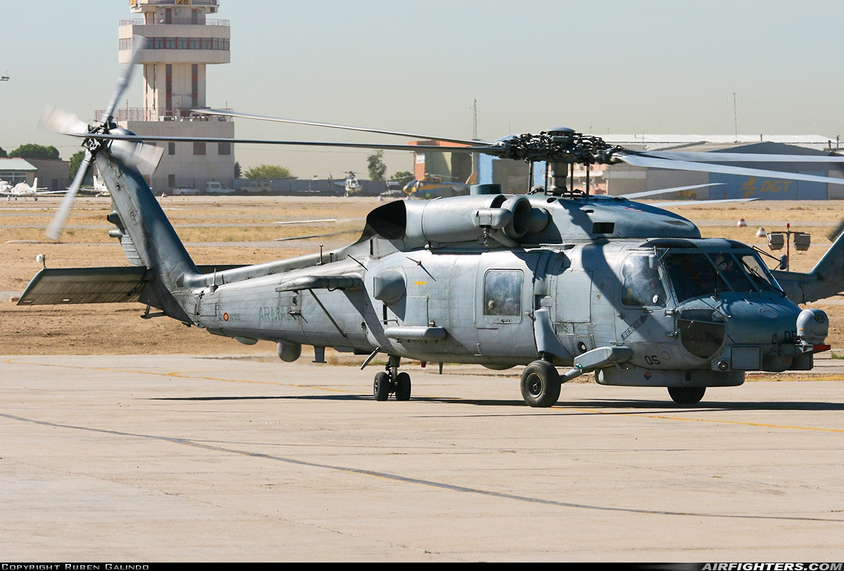 Spain - Navy Sikorsky SH-60B Seahawk (S-70B-1) HS.23-05 at Madrid - Cuatro Vientos (LECU / LEVS), Spain