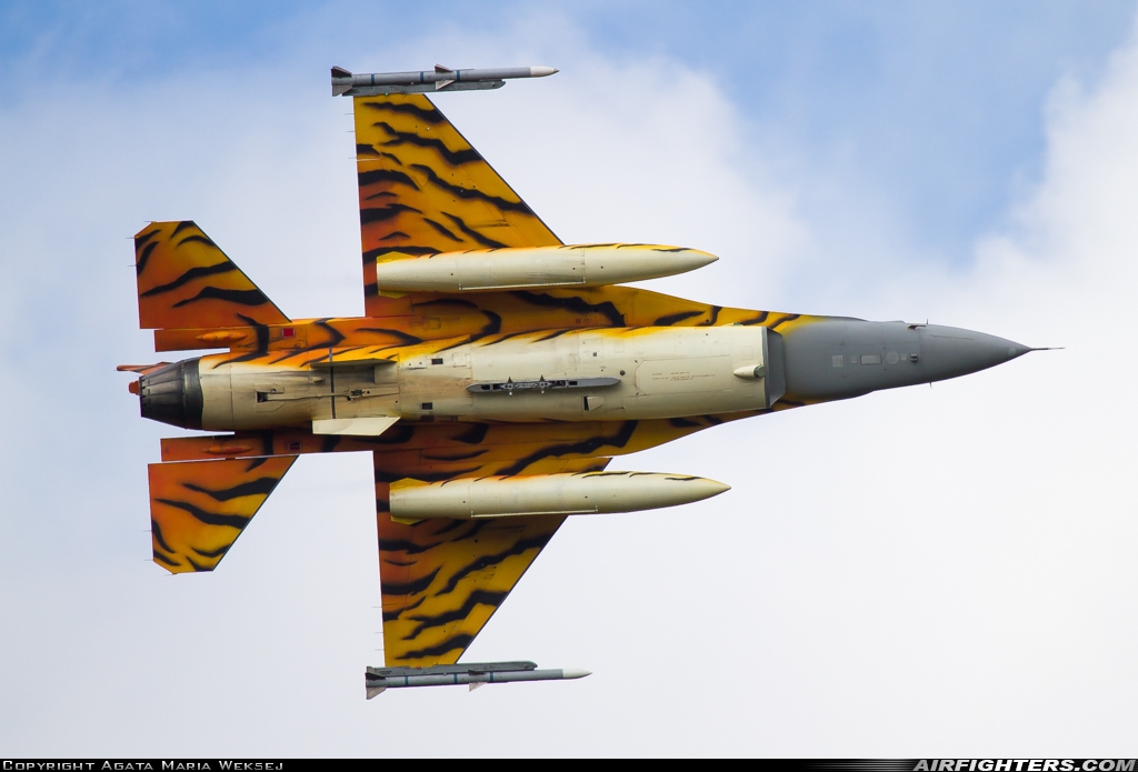 Belgium - Air Force General Dynamics F-16AM Fighting Falcon FA-77 at Leopoldsburg - Hechtel-Eksel (Sanicole) (EBLE), Belgium