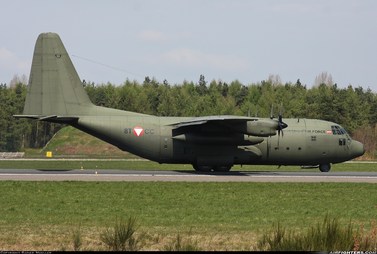 Austria - Air Force Lockheed C-130K Hercules (L-382) 8T-CC at Wittmundhafen (Wittmund) (ETNT), Germany