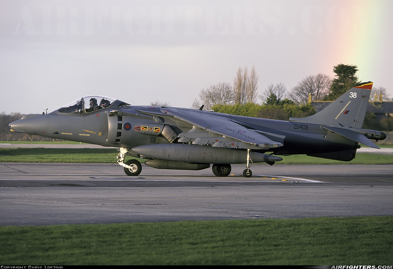UK - Air Force British Aerospace Harrier GR.7 ZD409 at Yeovilton (YEO / EGDY), UK