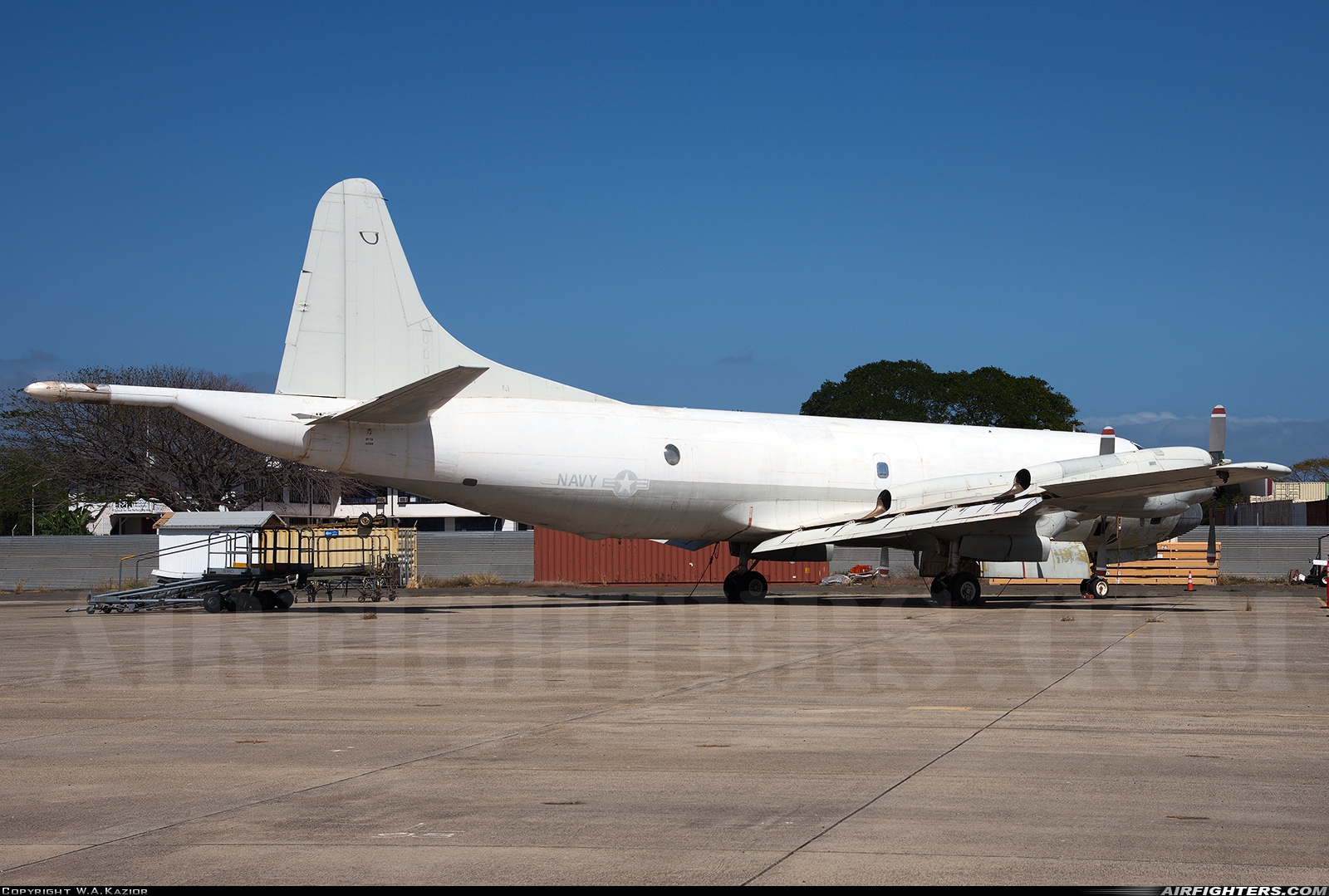 USA - Navy Lockheed UP-3A Orion 152169 at Kalaeloa Airport / Barbers Point  (JRF / PHJR / NAX), USA