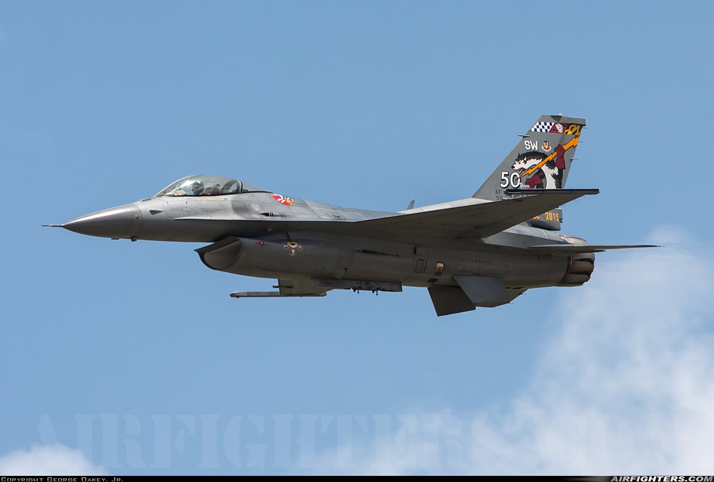 USA - Air Force General Dynamics F-16C Fighting Falcon 92-3920 at Beaufort - Merritt Field (KNBC), USA