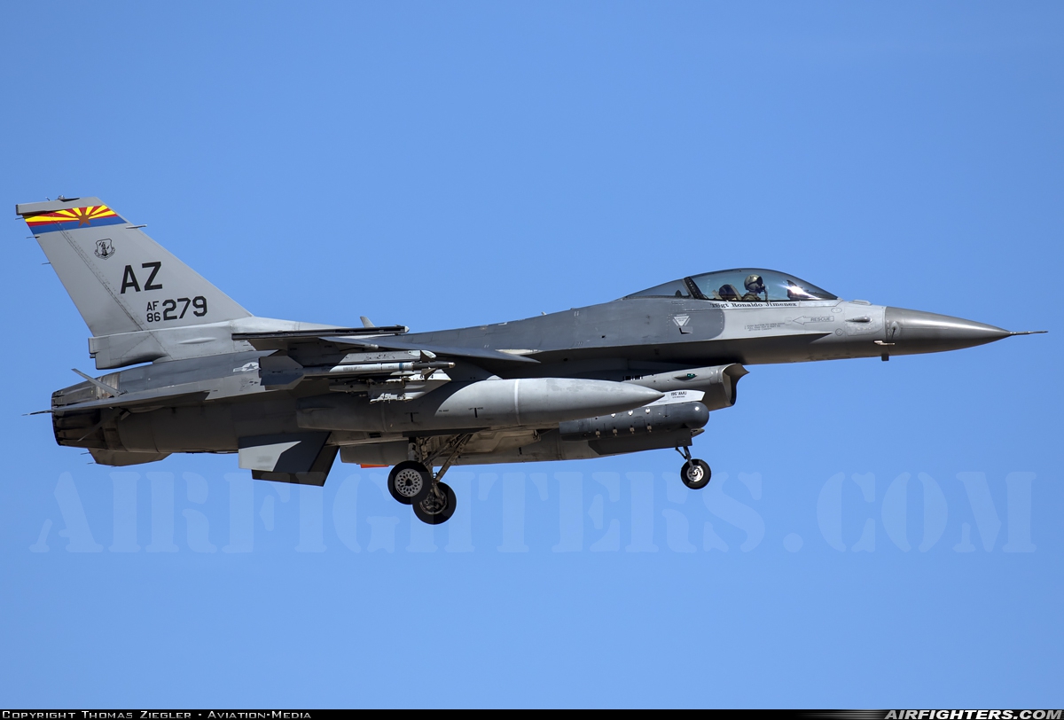 USA - Air Force General Dynamics F-16C Fighting Falcon 86-0279 at Tucson - Int. (TUS / KTUS), USA