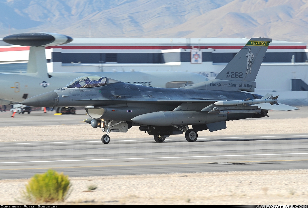USA - Air Force General Dynamics F-16C Fighting Falcon 86-0262 at Las Vegas - Nellis AFB (LSV / KLSV), USA