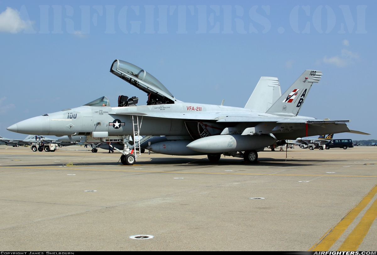 USA - Navy Boeing F/A-18F Super Hornet 165795 at Virginia Beach - Oceana NAS / Apollo Soucek Field (NTU / KNTU), USA