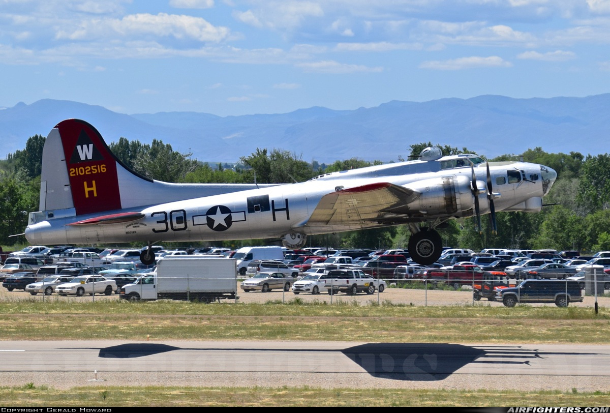Private - Experimental Aircraft Association Boeing B-17G Flying Fortress (299P) N5017N at Nampa - Municipal (MAN / KMAN), USA