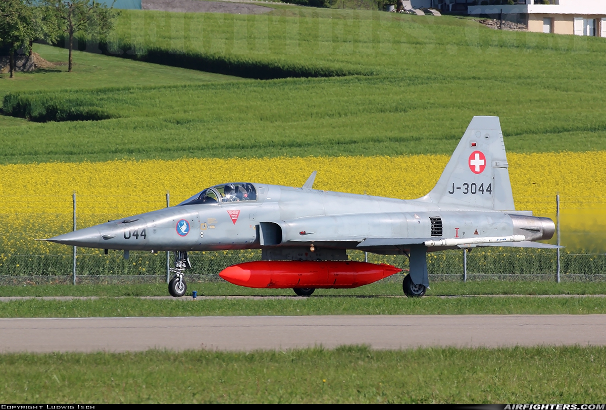 Switzerland - Air Force Northrop F-5E Tiger II J-3044 at Payerne (LSMP), Switzerland