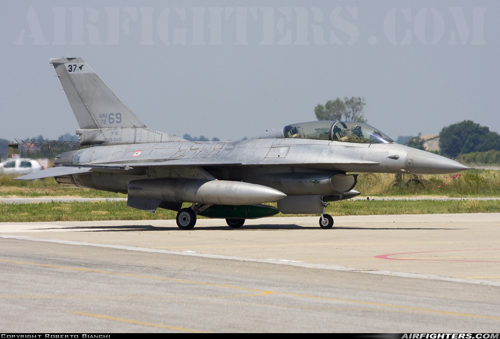 Italy - Air Force General Dynamics F-16B Fighting Falcon MM7269 at Cervia (- Urbano Mancini) (LIPC), Italy
