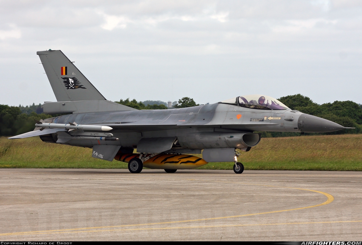Belgium - Air Force General Dynamics F-16AM Fighting Falcon FA-106 at Landivisiau (LDV / LFRJ), France