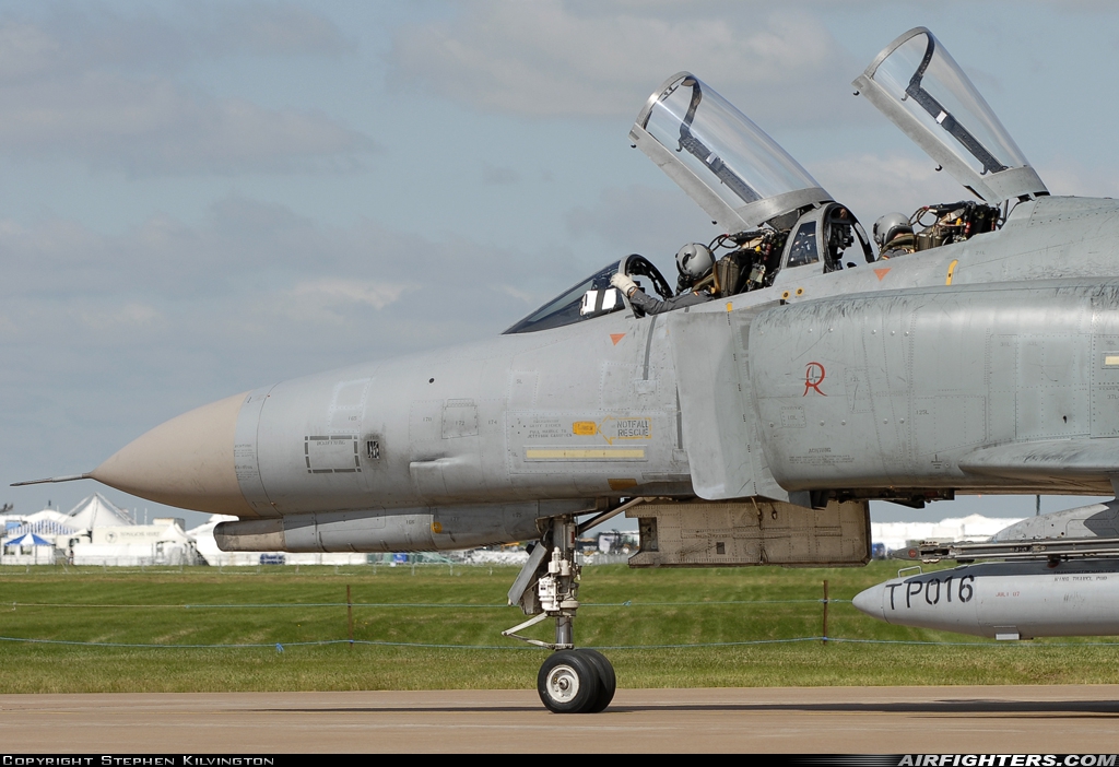 Germany - Air Force McDonnell Douglas F-4F Phantom II 37+77 at Fairford (FFD / EGVA), UK