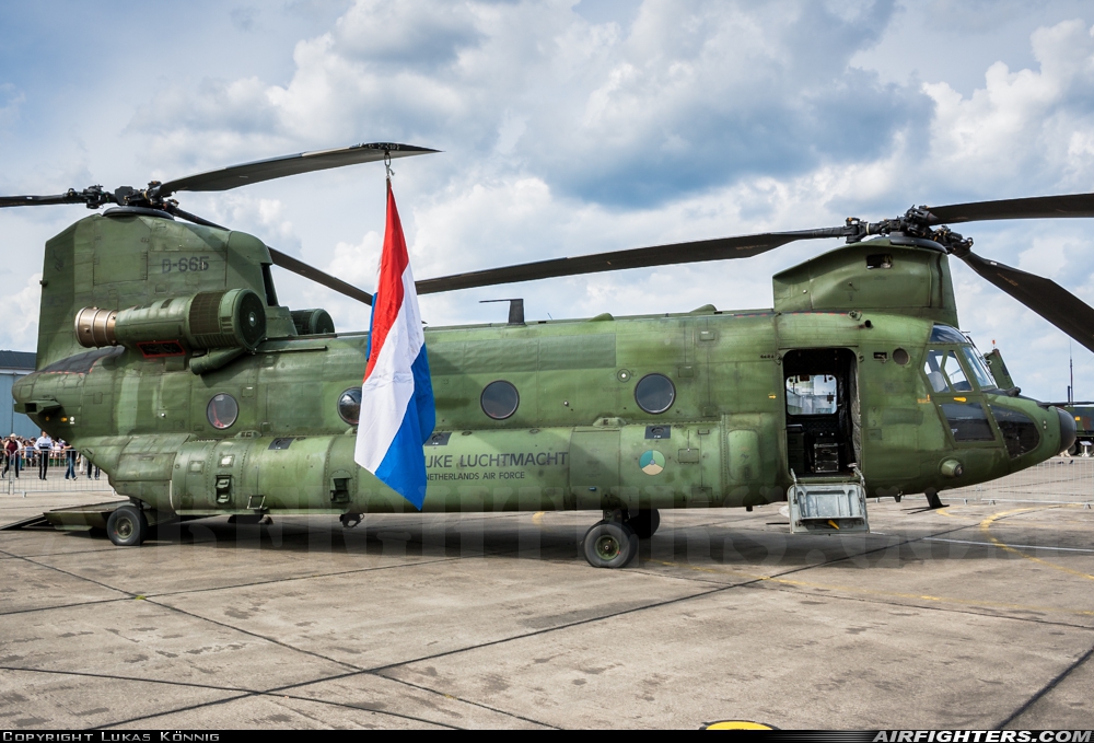 Netherlands - Air Force Boeing Vertol CH-47D Chinook D-665 at Fassberg (ETHS), Germany