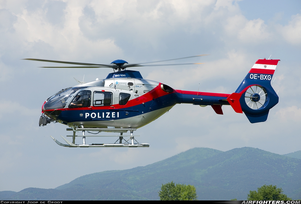 Austria - Police Eurocopter EC-135P2+ OE-BXG at Voslau (- Kottingbrunn) (LOAV), Austria