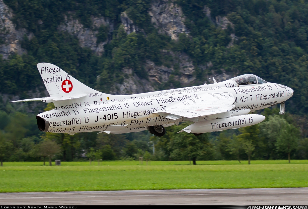 Private - Hunterverein Obersimmental Hawker Hunter F58 HB-RVS at Mollis (LSMF), Switzerland