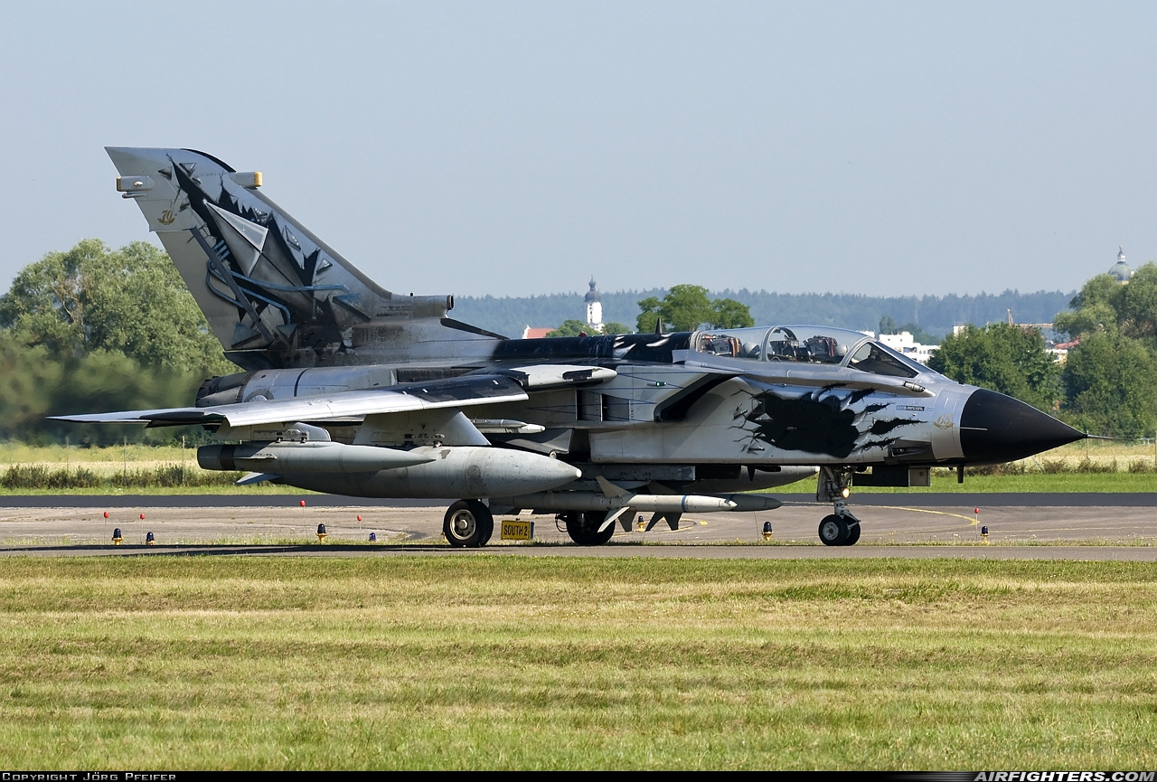 Italy - Air Force Panavia Tornado IDS MM7027 at Neuburg - Zell (ETSN), Germany