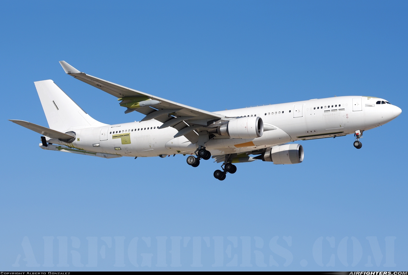Australia - Air Force Airbus A330-203MRTT MRTT040 at Madrid - Getafe (LEGT), Spain