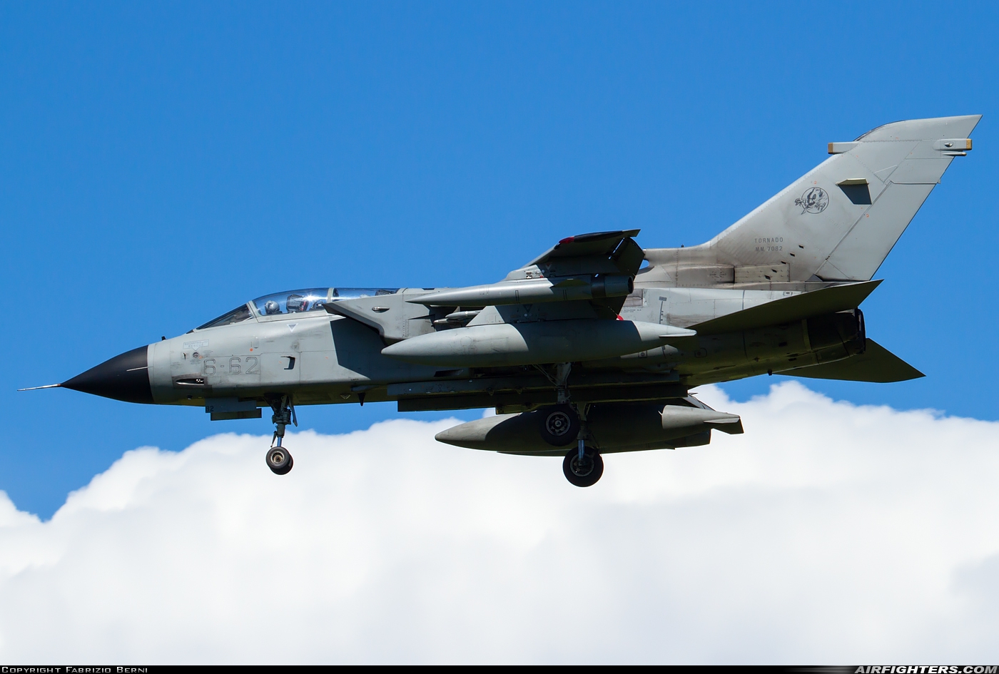 Italy - Air Force Panavia Tornado IDS MM7082 at Ghedi (- Tenente Luigi Olivari) (LIPL), Italy