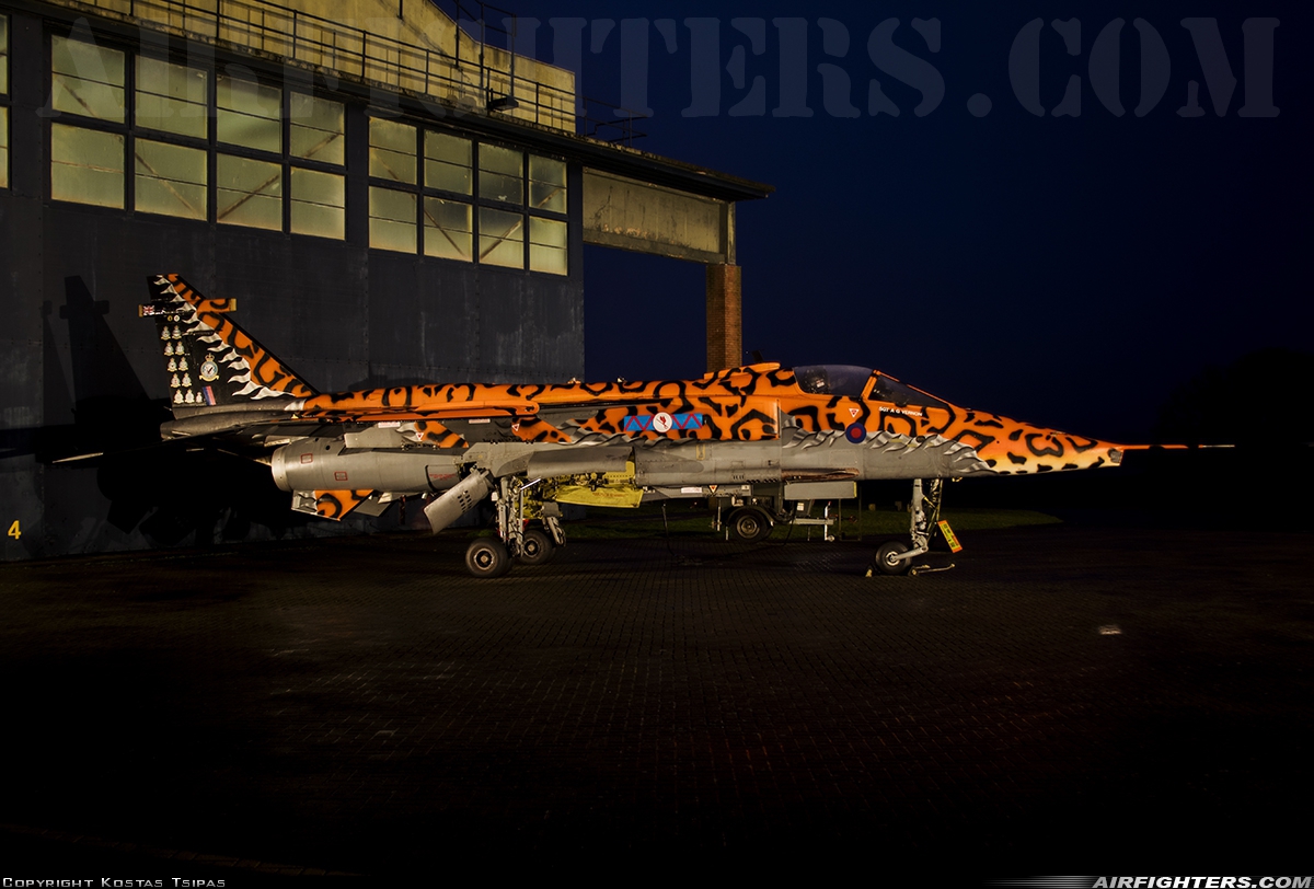 UK - Air Force Sepecat Jaguar GR3 XX119 at Cosford (EGWC), UK