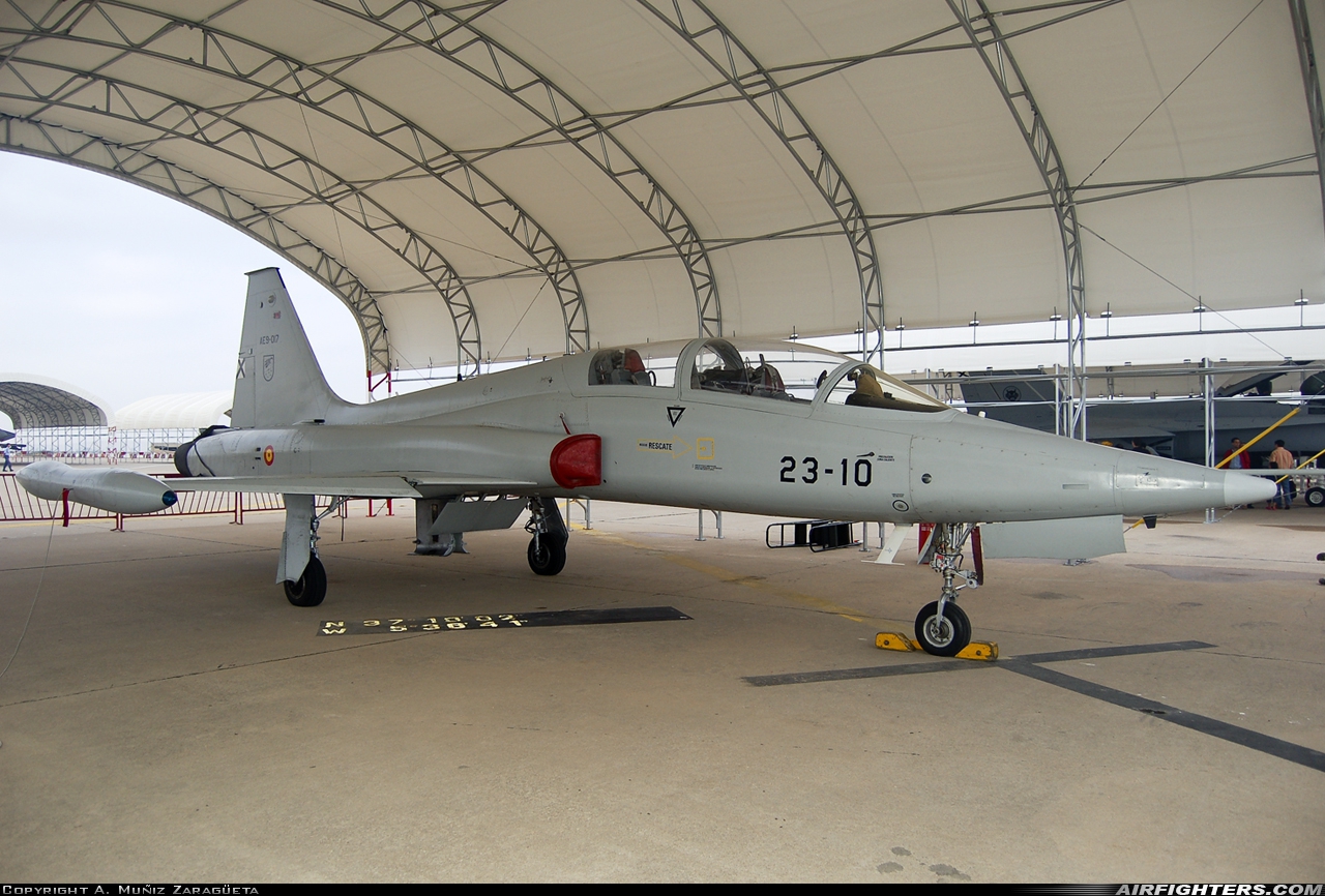 Spain - Air Force Northrop SF-5M Freedom Fighter AE.9-017 at Seville - Moron de la Frontera (OZP / LEMO), Spain