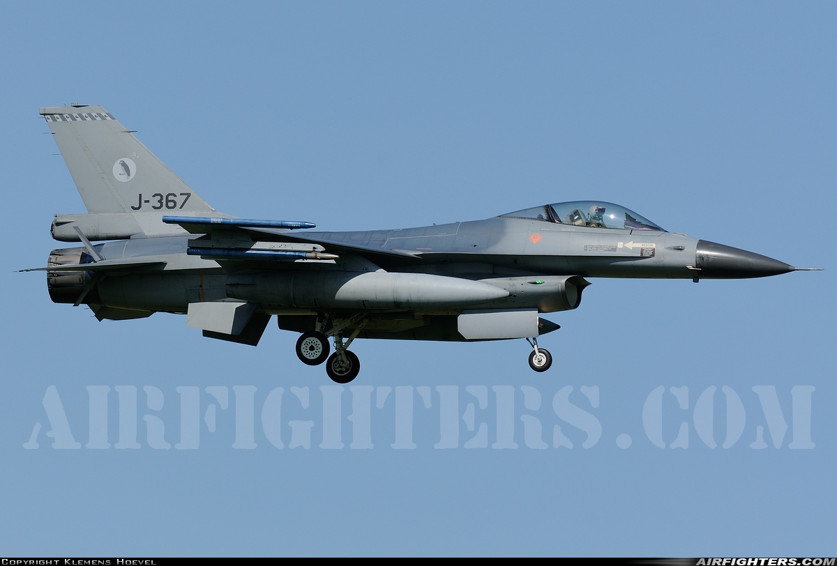 Netherlands - Air Force General Dynamics F-16AM Fighting Falcon J-367 at Leeuwarden (LWR / EHLW), Netherlands