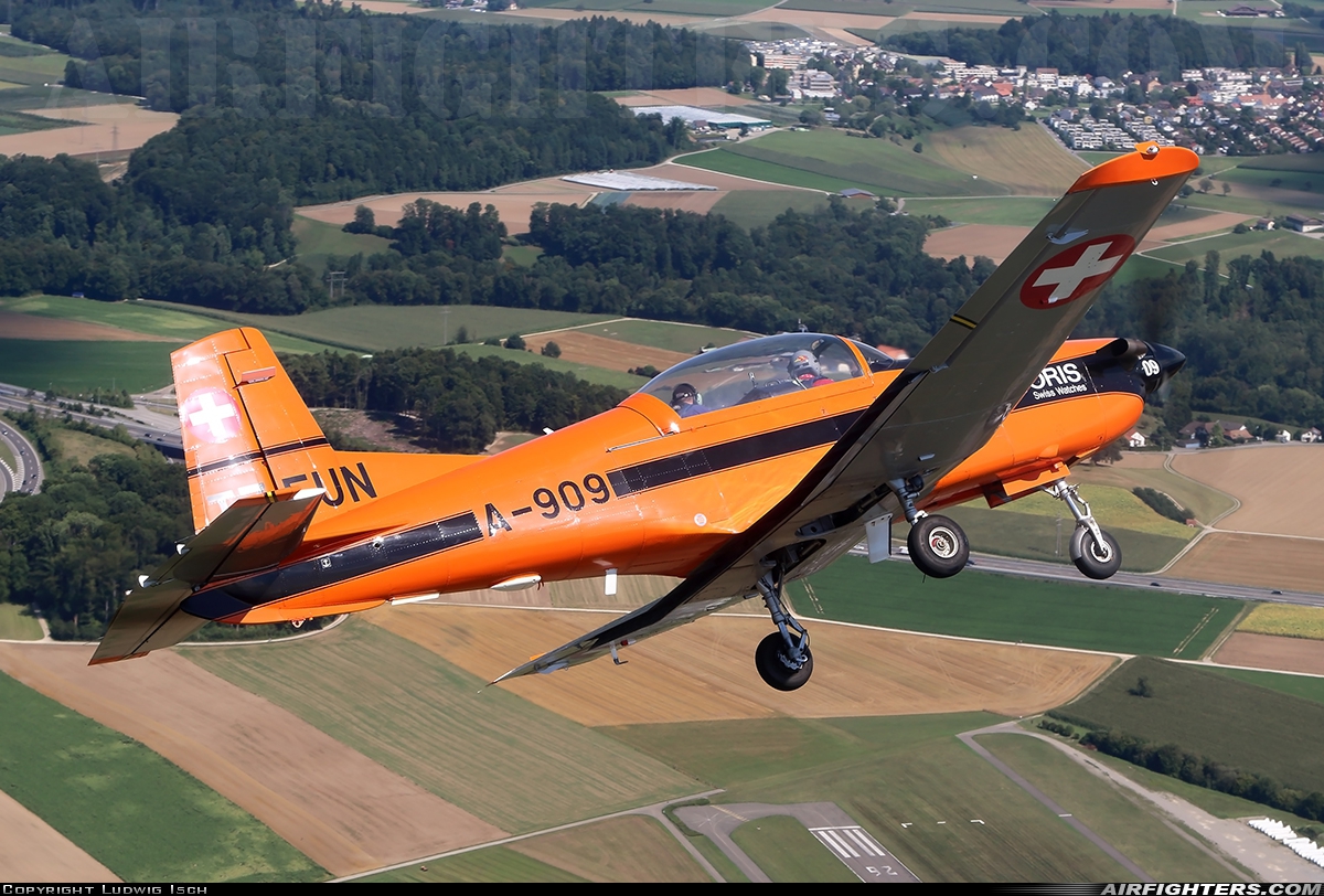 Private - Fliegermuseum Altenrhein Pilatus PC-7 Turbo Trainer T7-FUN at In Flight, Switzerland