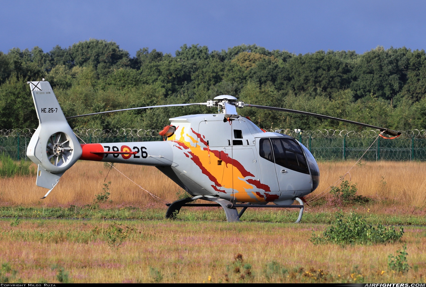 Spain - Air Force Eurocopter EC-120B Colibri HE.25-7 at Kleine Brogel (EBBL), Belgium