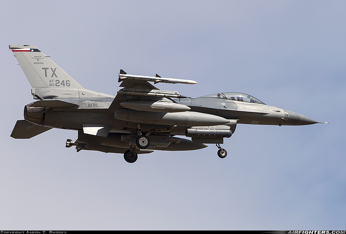 USA - Air Force General Dynamics F-16C Fighting Falcon 86-0246 at Portland - Int. (PDX / KPDX), USA