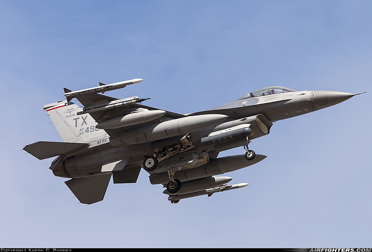 USA - Air Force General Dynamics F-16C Fighting Falcon 85-1498 at Portland - Int. (PDX / KPDX), USA