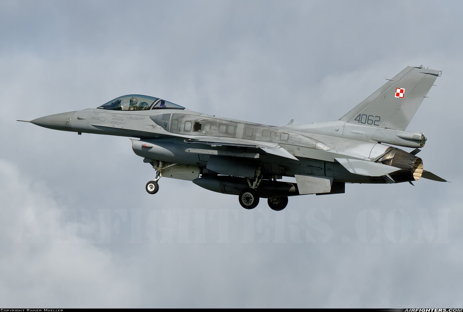 Poland - Air Force General Dynamics F-16C Fighting Falcon 4062 at Wittmundhafen (Wittmund) (ETNT), Germany