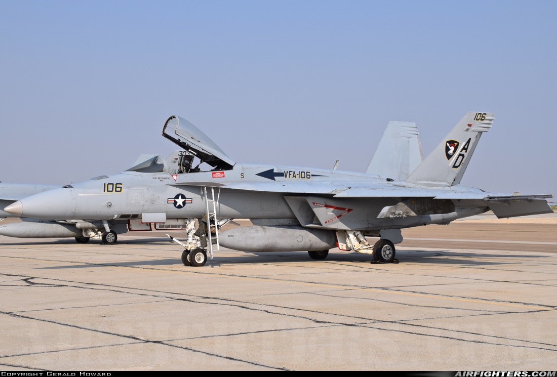 USA - Navy Boeing F/A-18E Super Hornet 165663 at Boise - Air Terminal / Gowen Field (Municipal) (BOI / KBOI), USA