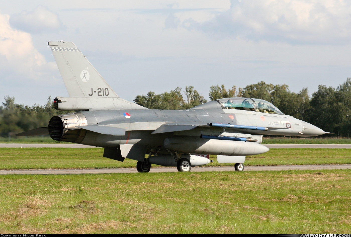 Netherlands - Air Force General Dynamics F-16BM Fighting Falcon J-210 at Hradec Kralove (LKHK), Czech Republic